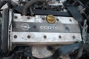 Motore opel 2.0 16 v ( X20XEV )