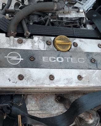 Motore opel 2.0 16 v ( X20XEV )