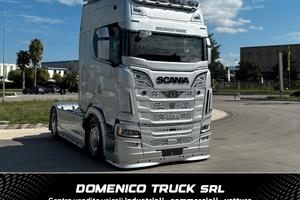 SCANIA 660 S V8