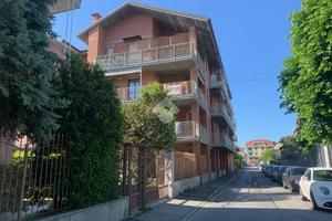 BOX A RIVOLI