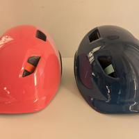 Caschi per bicicletta.