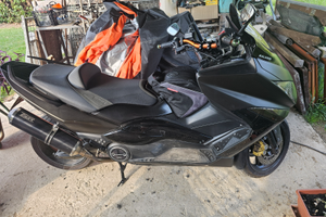 T max 2011 special con 36000 km