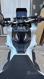 XADV 750