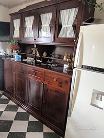 credenza artigianale in legno