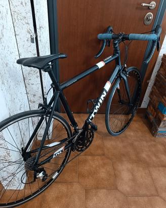 bici da corsa btwin