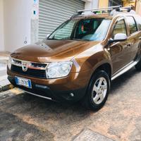Dacia Duster 1.5 diesel tagliandata - 142000 km -
