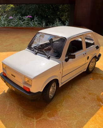 Fiat 126 Welly 1/24