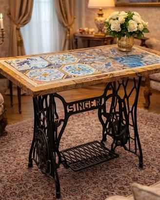 TAVOLINO IN GHISA "SINGER" CON PIANO TAVOLO IN MAR