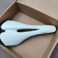 sella titanio Specialized