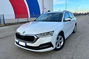 Skoda Octavia sw 2.0Tdi 116cv Dsg Executive