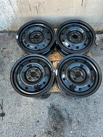 Cerchi in ferro r. 15