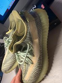 Adidas  YEEZY