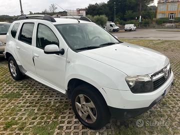 Dacia Duster 1.5 dCi 110CV 4x4 Lauréate