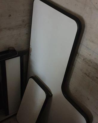 Tavolo scrivania porta computer