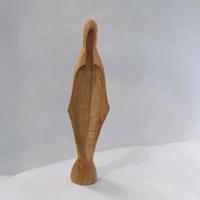 Madonna Stilizzata In Legno, firmata dallo scultor
