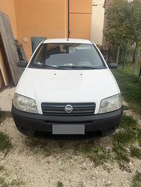 Punto van