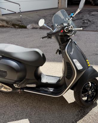 Piaggio VESPA300 GTS
