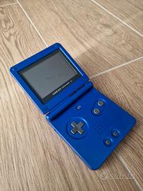 Game Boy Advance SP Blu + Pokémon Smeraldo e altri