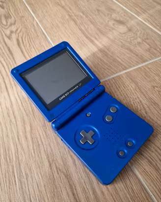 Game Boy Advance SP Blu + Pokémon Smeraldo e altri