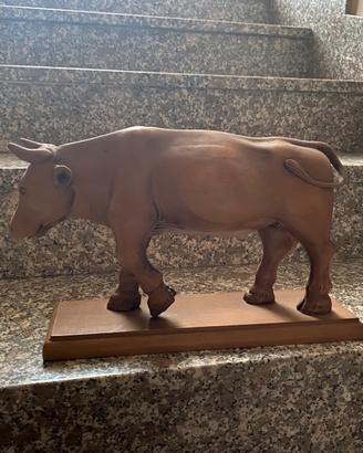 Statua di toro