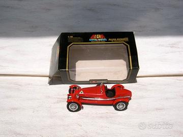 Alfa romeo 8c 2300 monza 1931 burago scala 1:18
