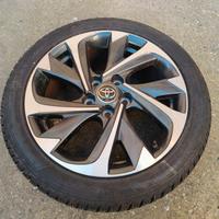 Gomme + cerchi Toyota 17"