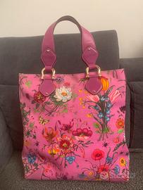 Originale borsa tote in tessuto  Flora Gucci
