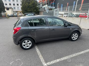 Opel corsa 1.2 benzina 85cv 2013