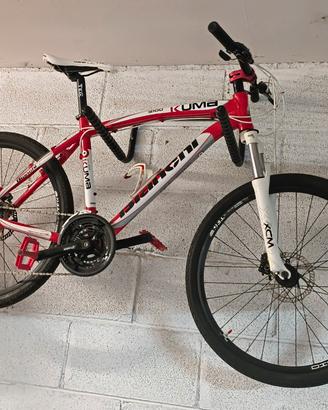Bianchi Kuma 5100 rossa