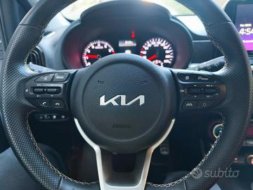 Kia picanto 2022 come nuova