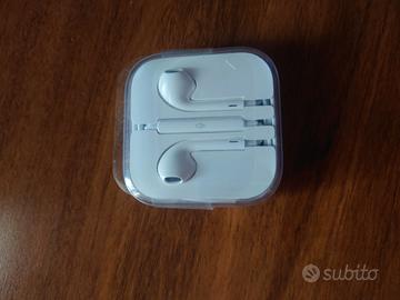 Auricolari Earpods Apple con telecomando e mic.