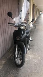 Scarabeo 50 2 tempi nero