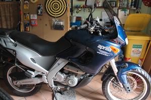 Moto Aprilia 