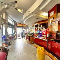 Bar Tavola Calda - Fredda a Bresso 2 locali