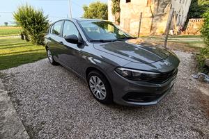 fiat tipo 1000   5 porte