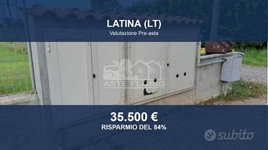 Immobile in asta di 181 m² con box auto a Latina