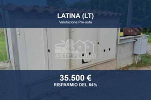 Immobile in asta di 181 m² con box auto a Latina