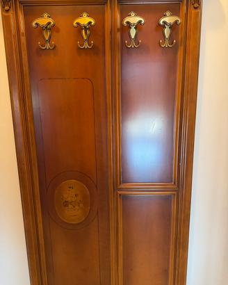 Appendiabiti da muro