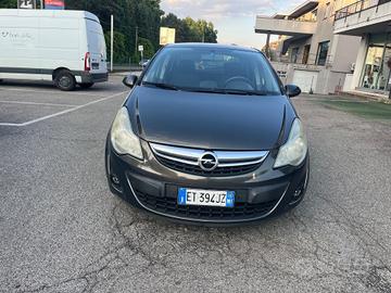 Opel corsa/1.2GPL/86CV/neopatentato/1.2GPL/Euro5B/