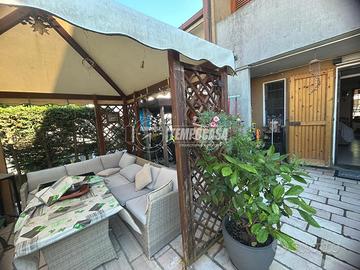 APPARTAMENTO IN QUADRIFAMILIARE CON GARAGE ADIBITO