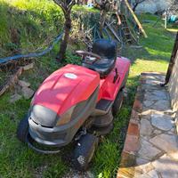 trattorino tagliaerba castelgarden