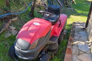 trattorino tagliaerba castelgarden