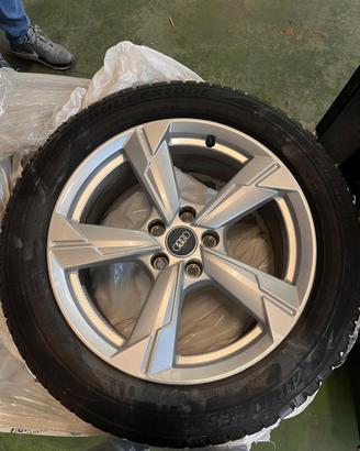 Cerchioni Audi orginali NUOVI con gomma termica