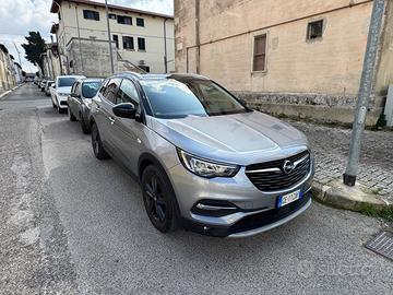 Opel Grandland X 1.5 130cv