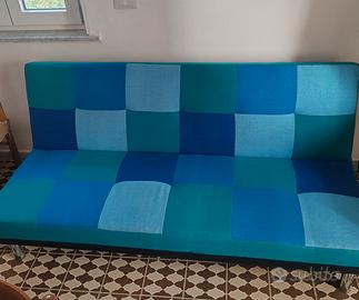 Divano letto richiudibile pari al nuovo