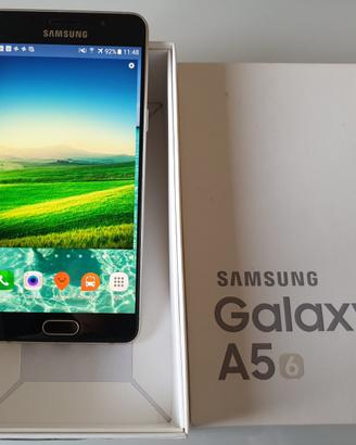 Smartphone Samsung A5 6 16GB praticamente nuovo