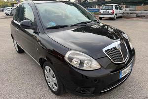 LANCIA Ypsilon 1.2 69 CV Platinum senza nessun l