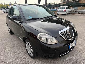 LANCIA Ypsilon 1.2 69 CV Platinum senza nessun l