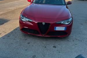 ALFA ROMEO GIULIA 2.2