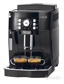 Macchina da caffe De Longhi Perfetto Magnifica S